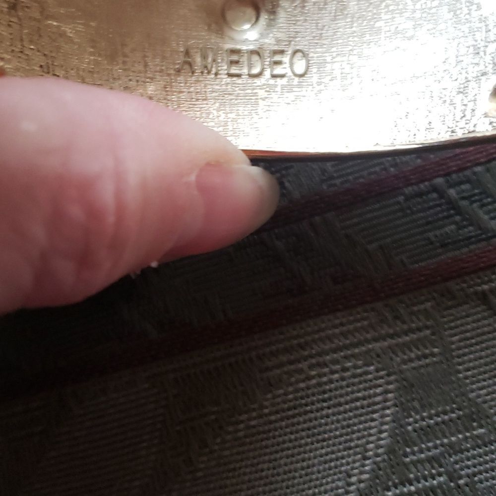 AMEDEO CAMEO HINGED BRACELET - Picture 7 of 7